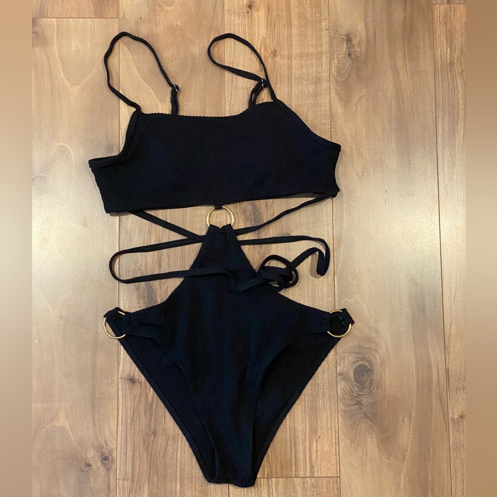 Black Strappy Bikini Set